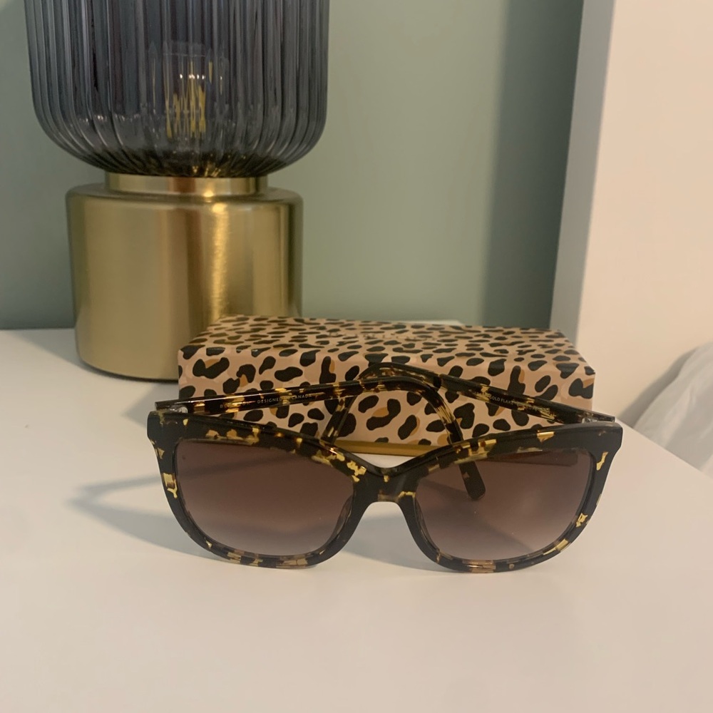 Bon look Leopard Print Sunglasses